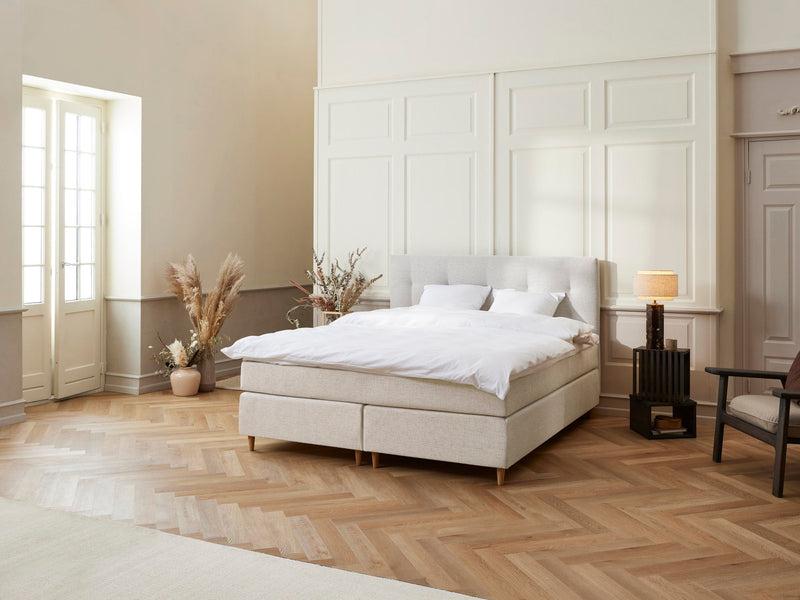 Fabrikkens Platin kontinentalseng 180x200 cm i sand